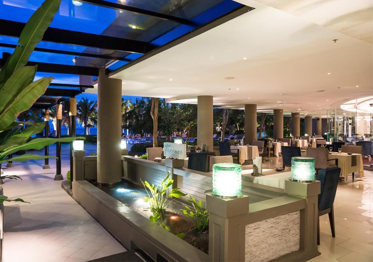 Royal Wing Suites & Spa Pattaya Extérieur photo
