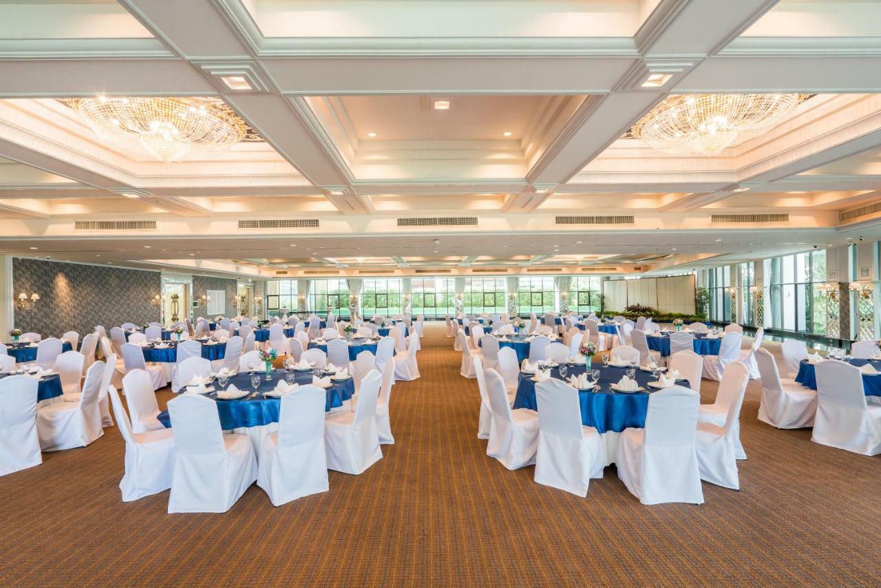 Royal Wing Suites & Spa Pattaya Extérieur photo