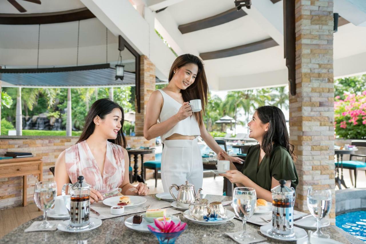 Royal Wing Suites & Spa Pattaya Extérieur photo